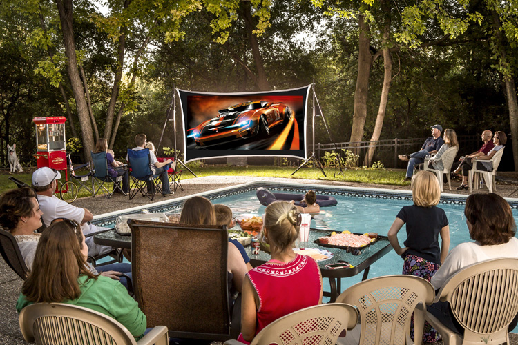 Backyard Theater Systems 15' Recreation Series w/Savi 720p Projector