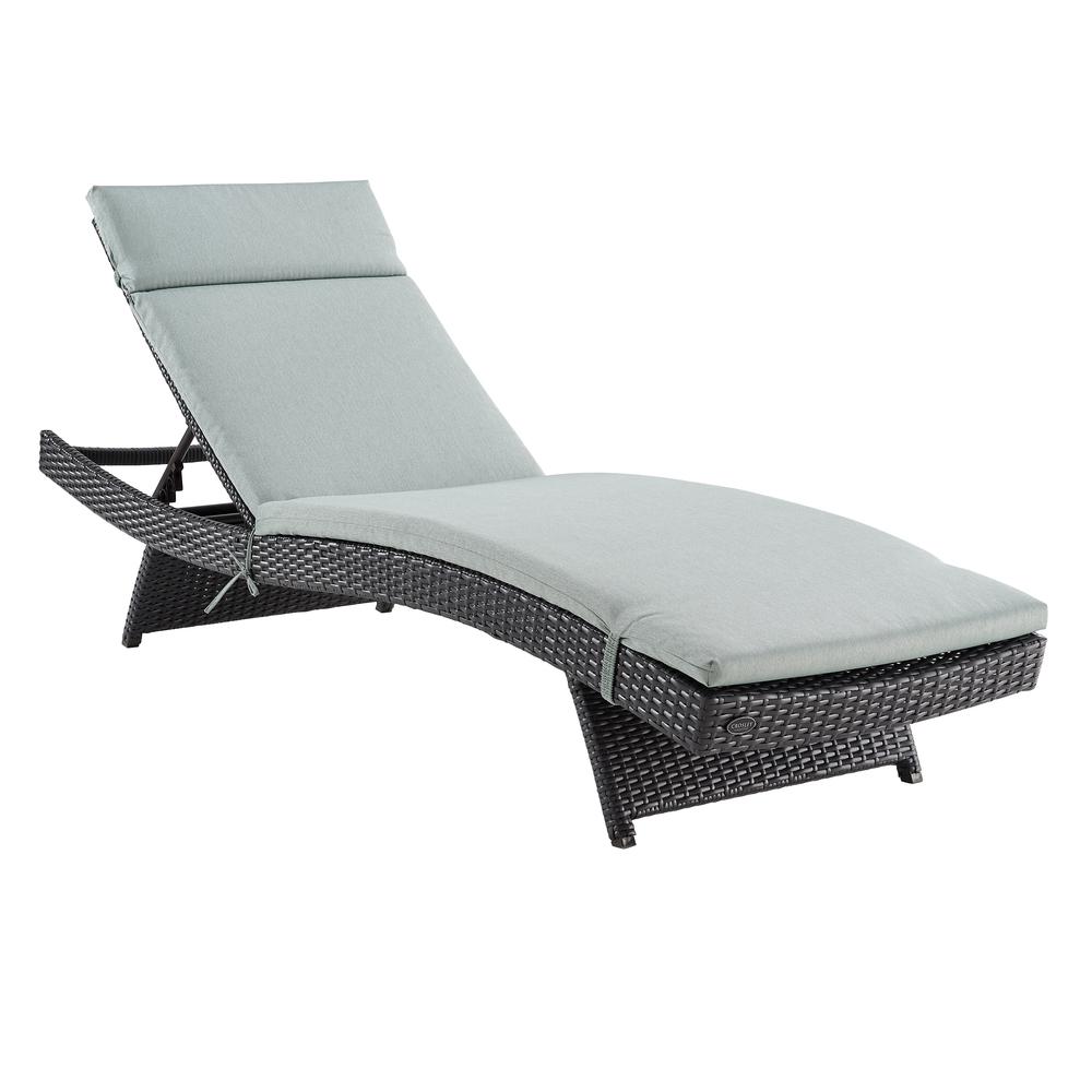 Biscayne Outdoor Wicker Chaise Lounge Mist/Brown