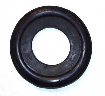 45-49 CJ-2A/48-53 CJ-3A/53-68 CJ-3B/55-72 CJ-5/55-72 CJ-6 FUEL FILLER NECK GROMMET