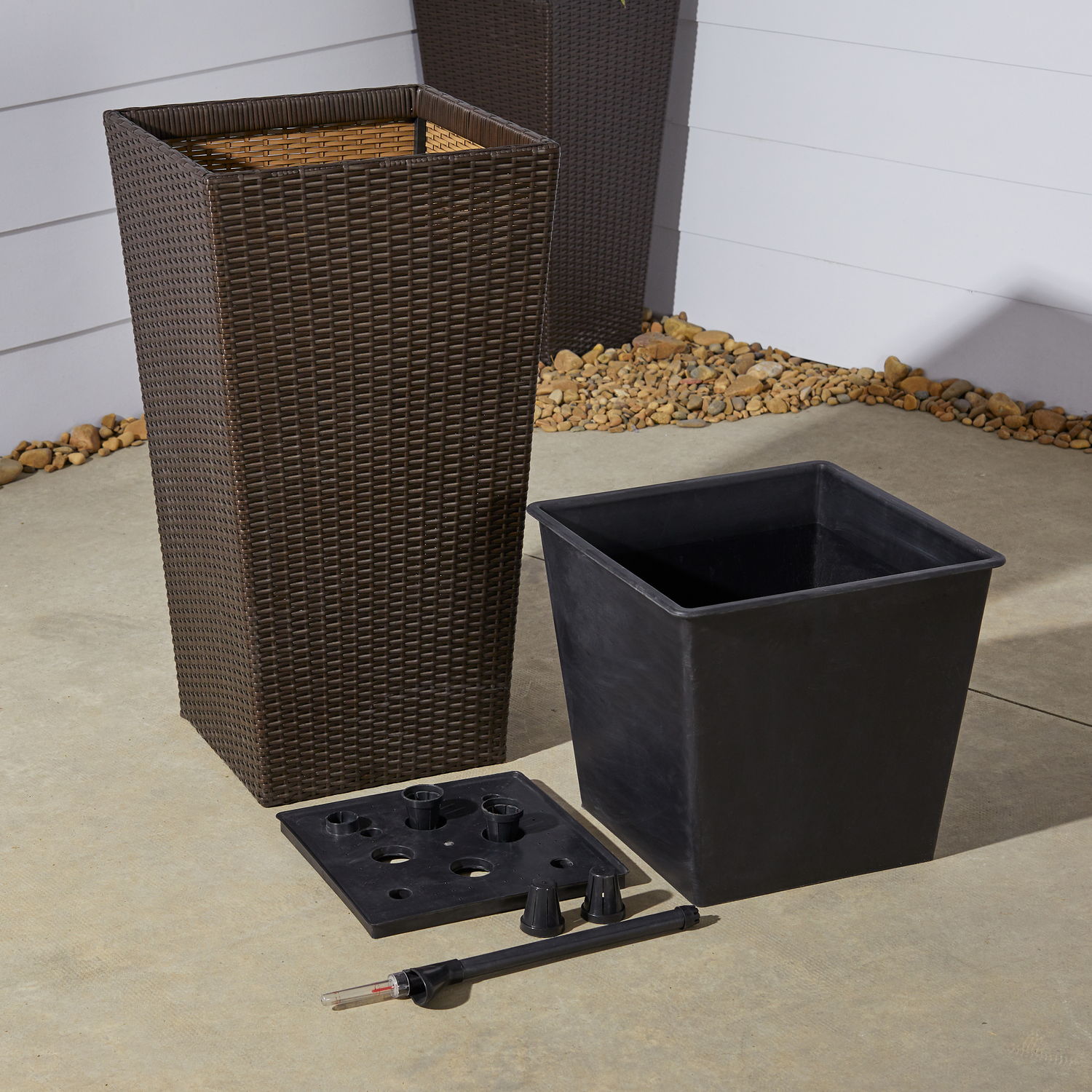 Bloomington 14 x 14 x 27 Cubico Wicker Smart Self-Watering Planter in Espresso