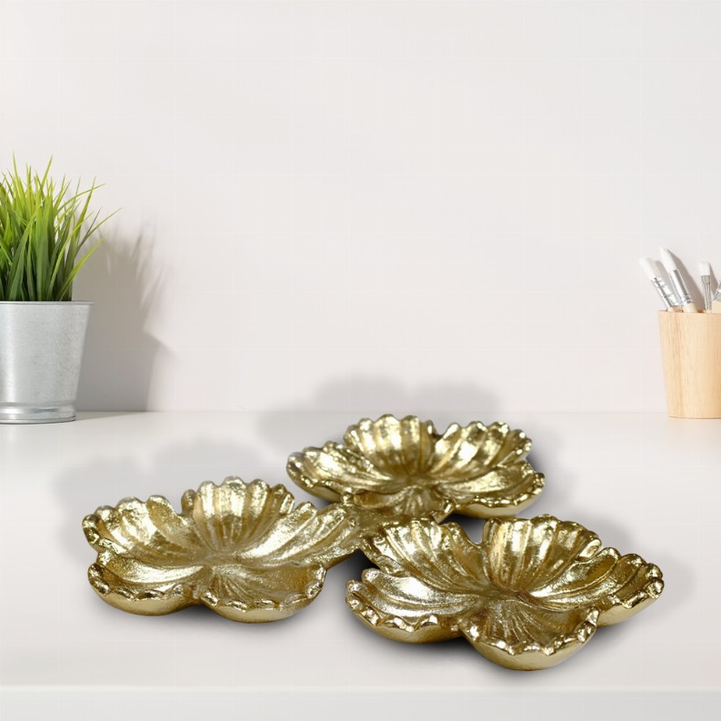 Handmade Decorative Gold Color Coated Aluminium Tray - 8.26 x 8.26 x 0.98 cm Gold1