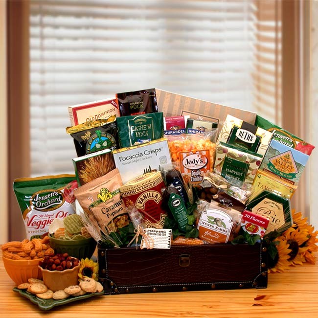 Gourmet Gift Baskets - 16x16x20 inGourmet Snacking Favorites Chest