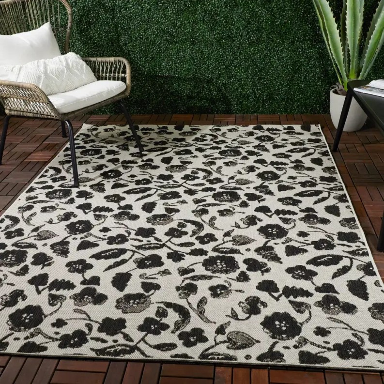 Floral Indoor Outdoor Area Rug 7x10 Cream