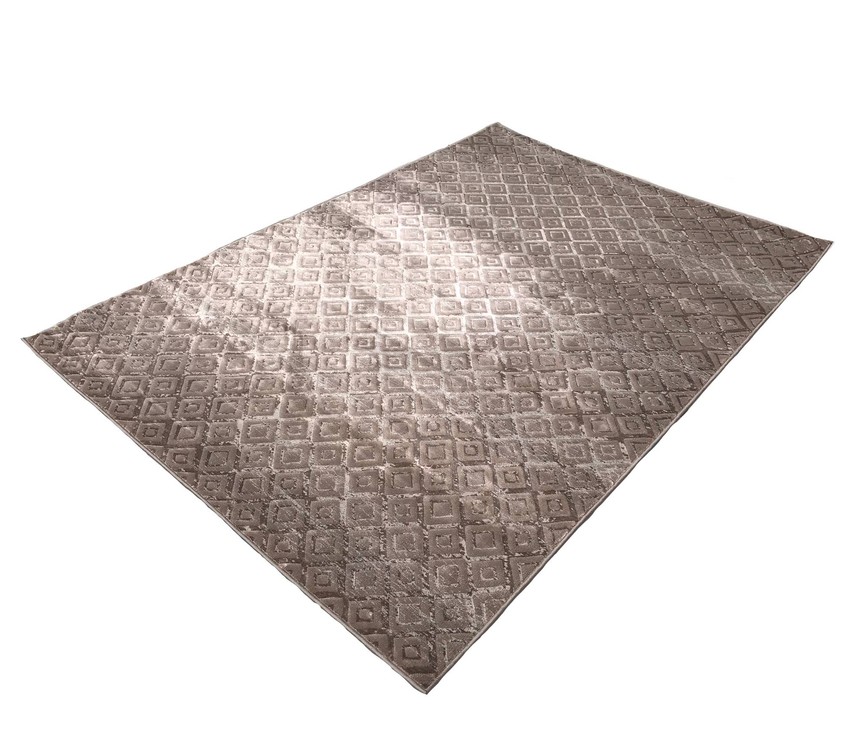 Geometric Diamonds Silky Rug