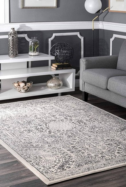 Minta Vintage Distressed Area Rug