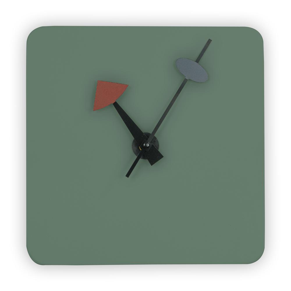 LeisureMod Manchester Modern Design Square Silent Non-Ticking Wall Clock MCLS9OG