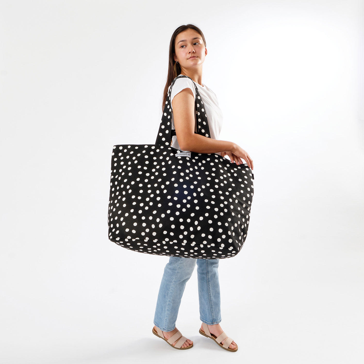 Fit&Fresh  7233FFSC2930 Black And White Dot All Things Bag