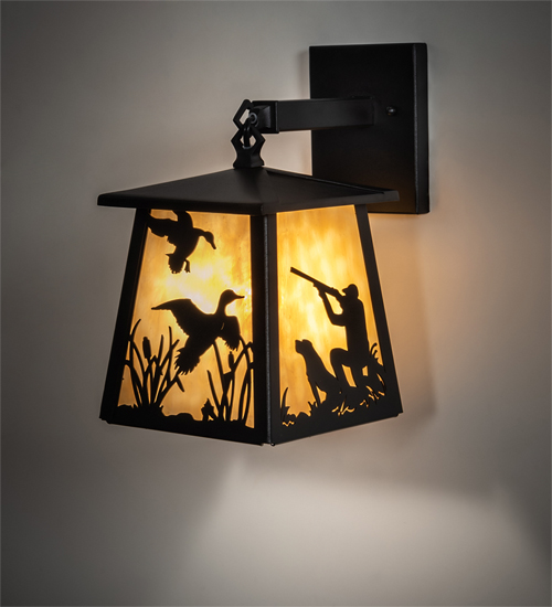 7" Wide Duck Hunter W/Dog Hanging Wall Sconce