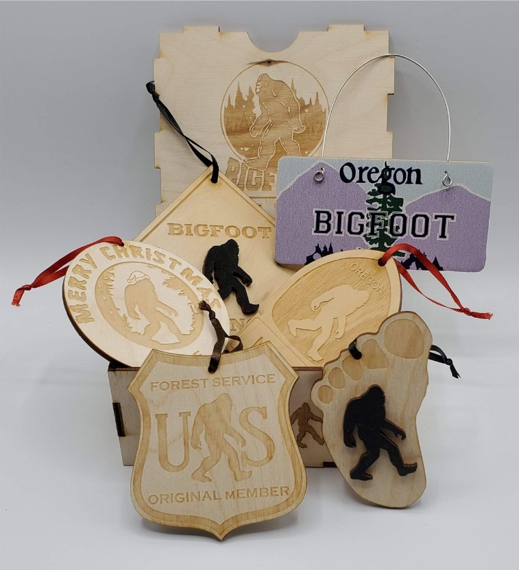 Ultimate Bigfoot Ornament Collection Set