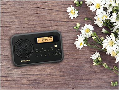 Sangean SG-104 Black Am/Fm Clock Portable Digital Radio