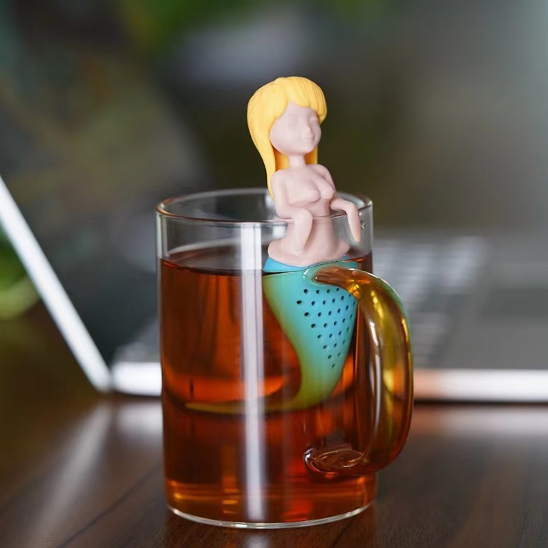 Tea Infuser - Silicone Tea Steeper In Funny Shape. Holds Loose Tea