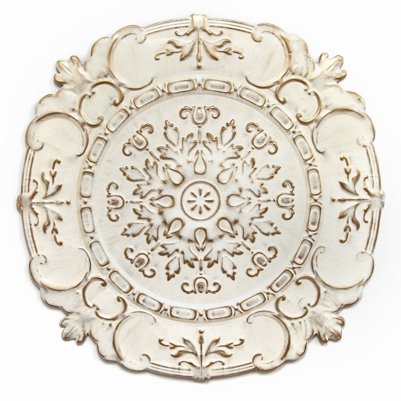 Stratton Home Decor White European Medallion Wall Decor