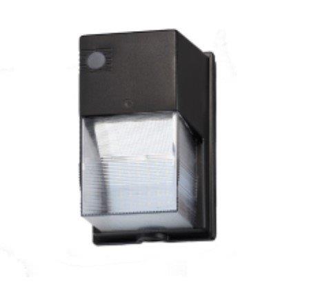 Small Wall Pack 15W W/Built In Photocell