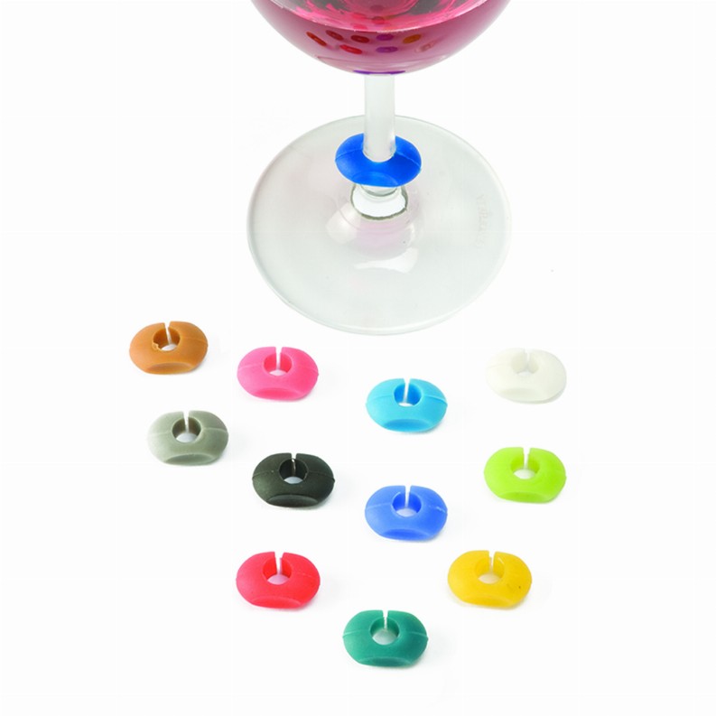 Wine-O: Silicone Wine Charms