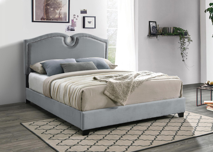 Bedroom Kimberly Scalloped Queen Bed, Gray
